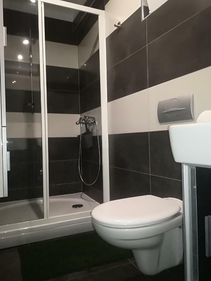 Apartman Brzovic Омиш Экстерьер фото